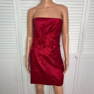 New ALYN PAIGE Strapless Dress in Red Size 9/10